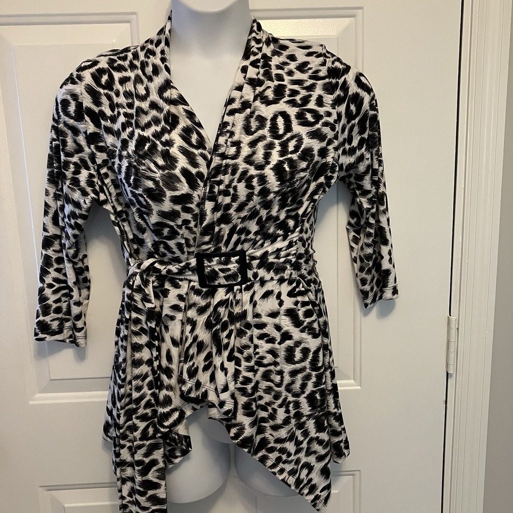 NWT Attitudes by Renee Sz Medium Black White Animal Leopard Print Shirt Top